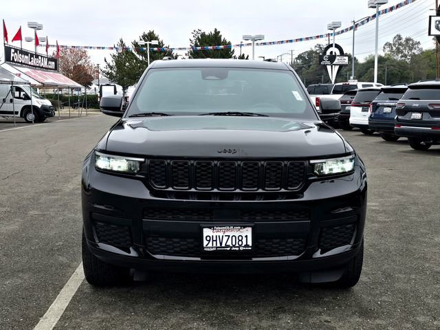 Certified 2023 Jeep Grand Cherokee L Laredo image 2