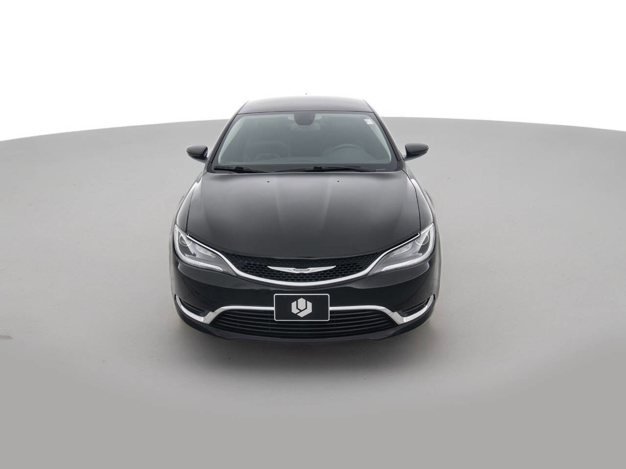 Used 2017 Chrysler 200 Limited Platinum FWD image 2