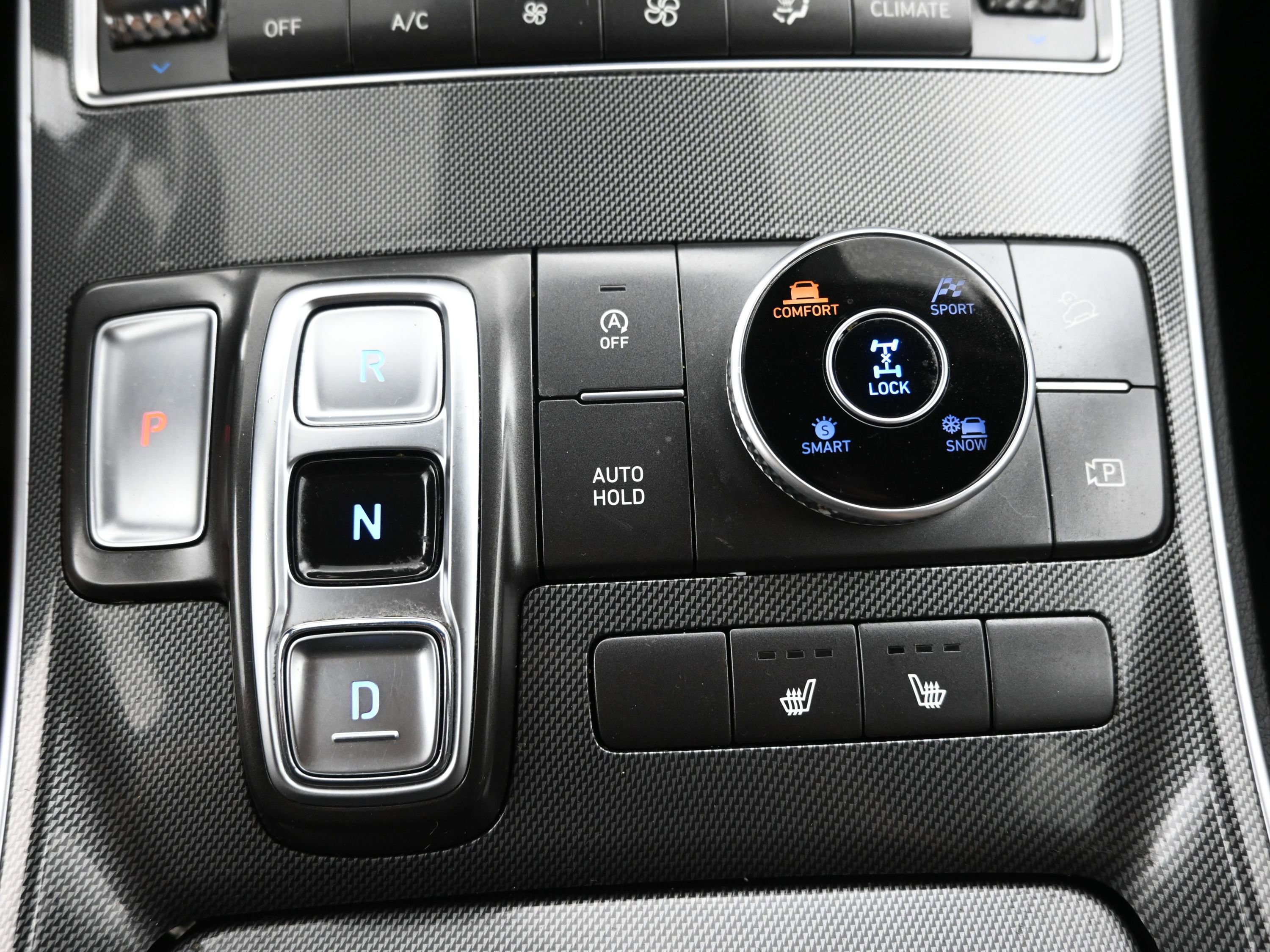 Certified 2022 Hyundai Santa Fe SEL w/ Convenience Package AWD/4WD image 18