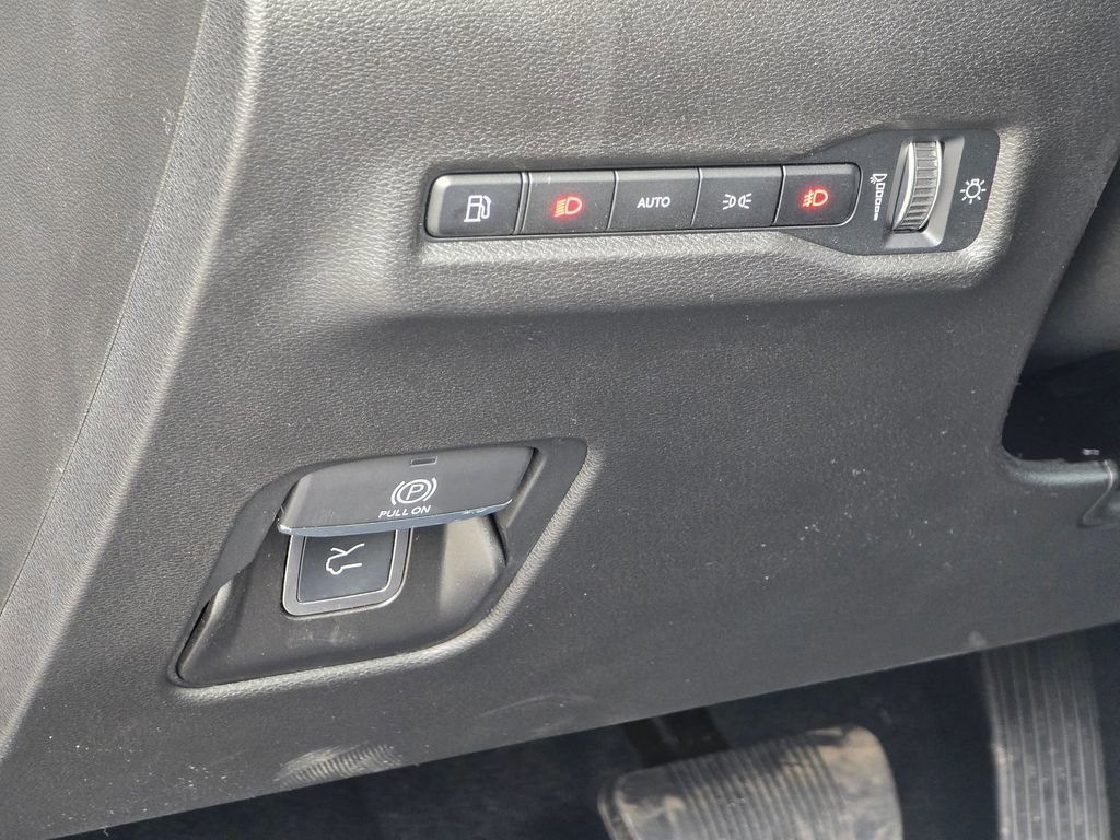 New 2026 Jeep Cherokee Limited image 35