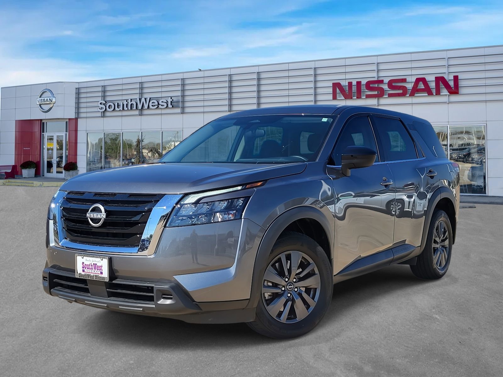 Used 2023 Nissan Pathfinder S
