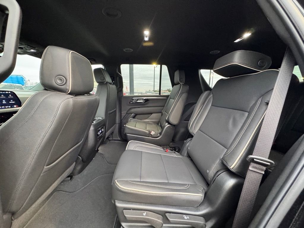 Used 2026 Chevrolet Tahoe Premier image 12