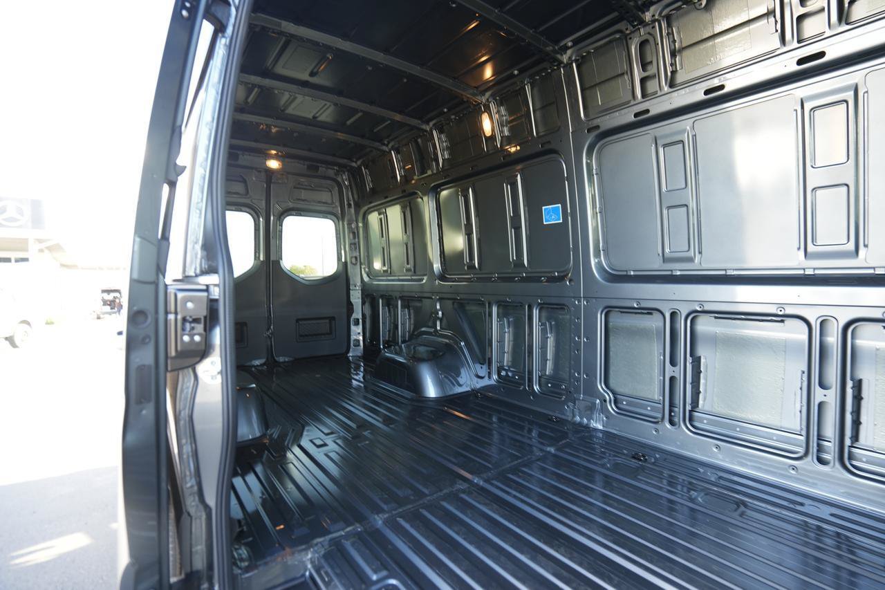 New 2026 Mercedes-Benz Sprinter 3500 image 10