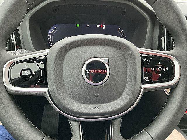 New 2026 Volvo XC60 B5 Plus w/ Climate Package AWD/4WD image 22