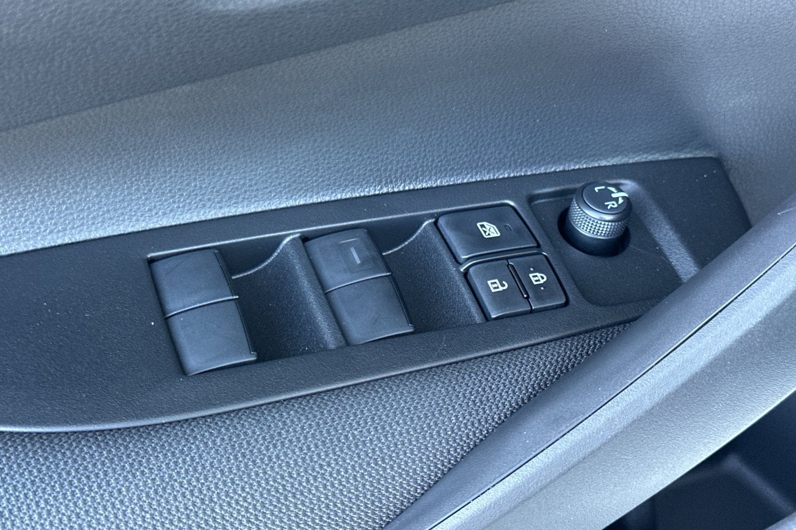 New 2027 Toyota Corolla LE FWD image 13