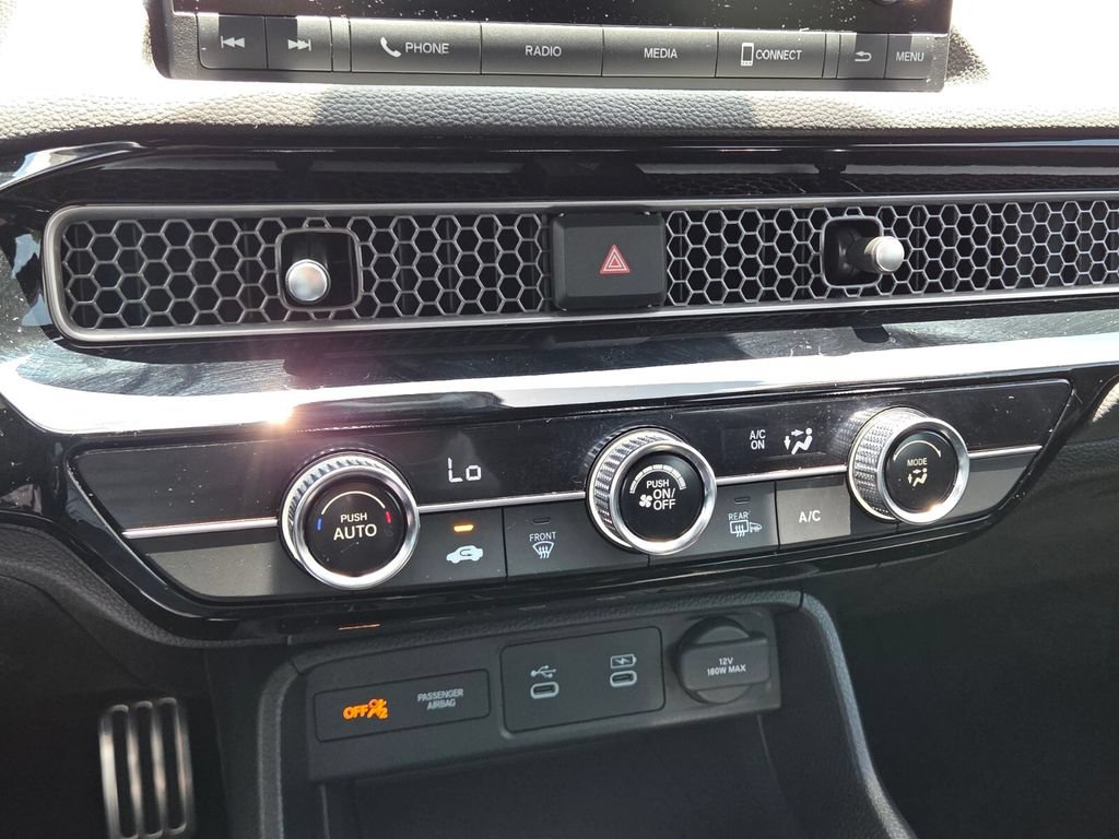 Certified 2025 Honda Civic Sport image 27