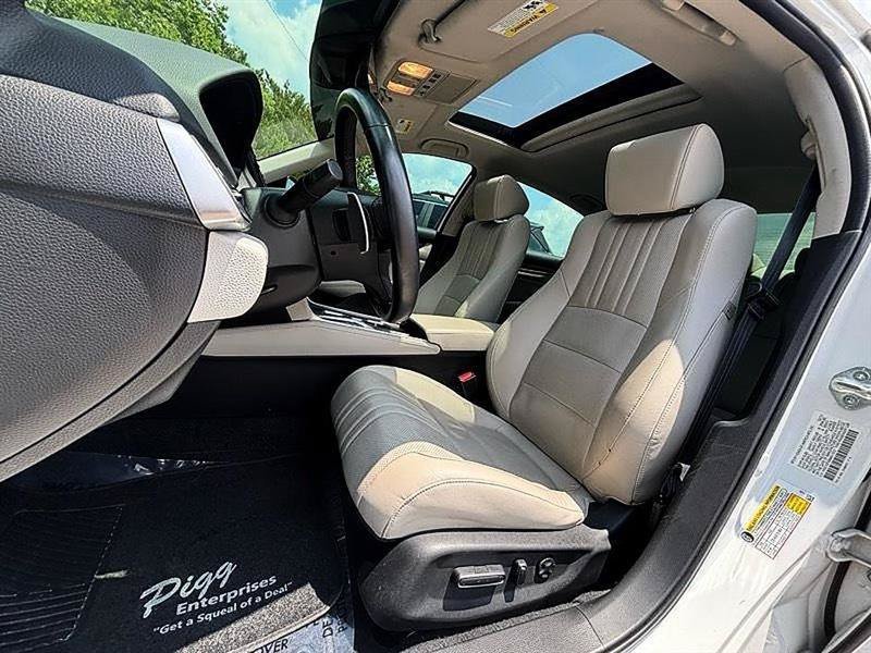 Used 2021 Honda Accord Touring image 35