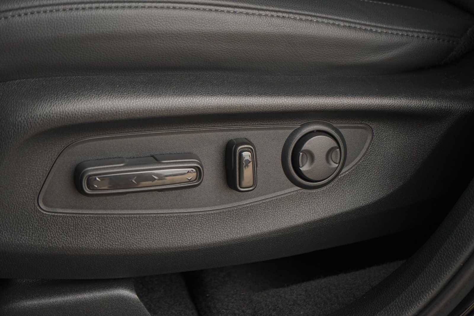 Certified 2023 Honda CR-V EX-L image 12