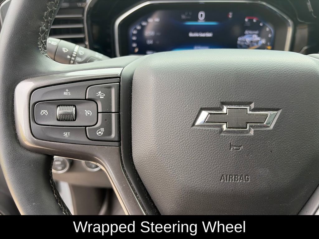 Used 2024 Chevrolet Silverado 2500 ZR2 w/ Technology Package AWD/4WD image 22