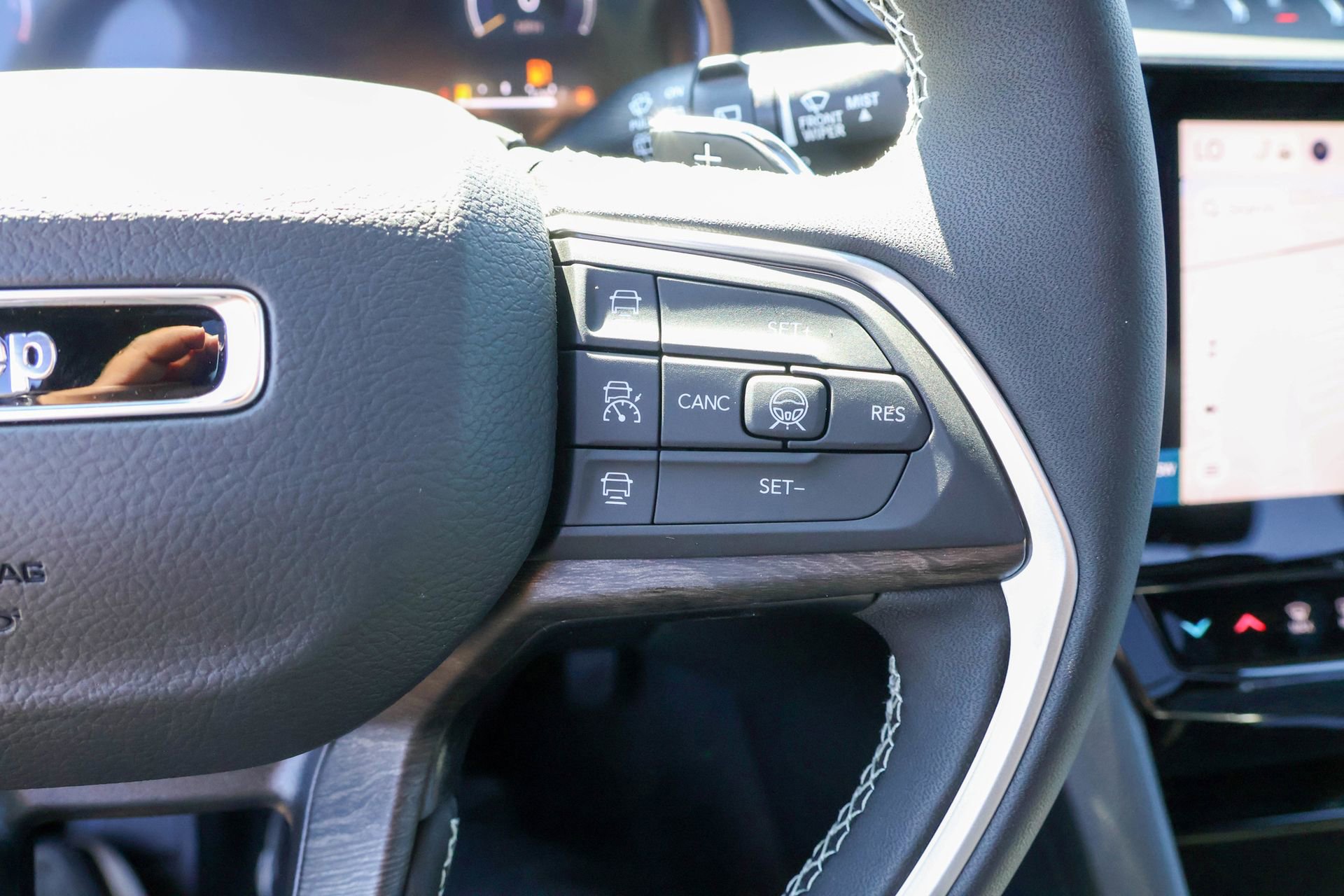 New 2026 Jeep Grand Cherokee Limited image 28