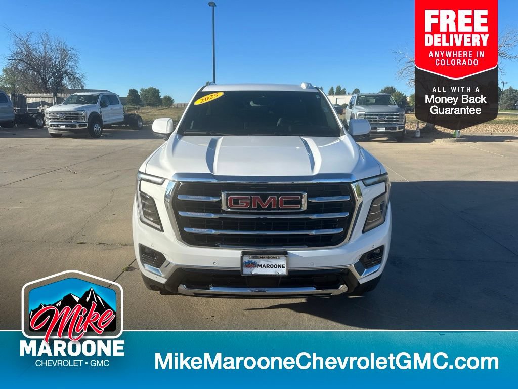 Used 2025 GMC Yukon Elevation AWD/4WD image 1