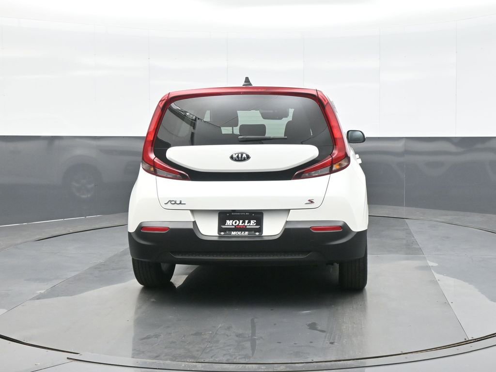 Used 2021 Kia Soul S image 6