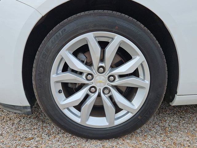 Certified 2018 Chevrolet Impala LT image 32