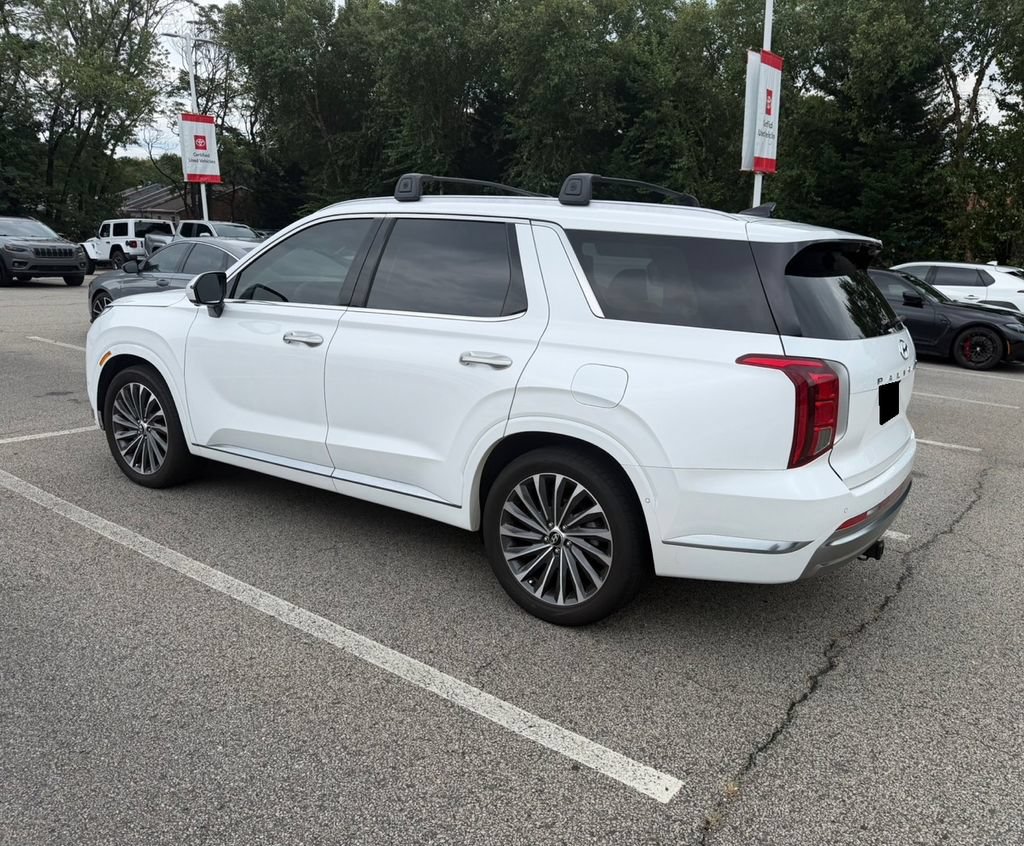 Used 2023 Hyundai Palisade Calligraphy AWD/4WD image 4