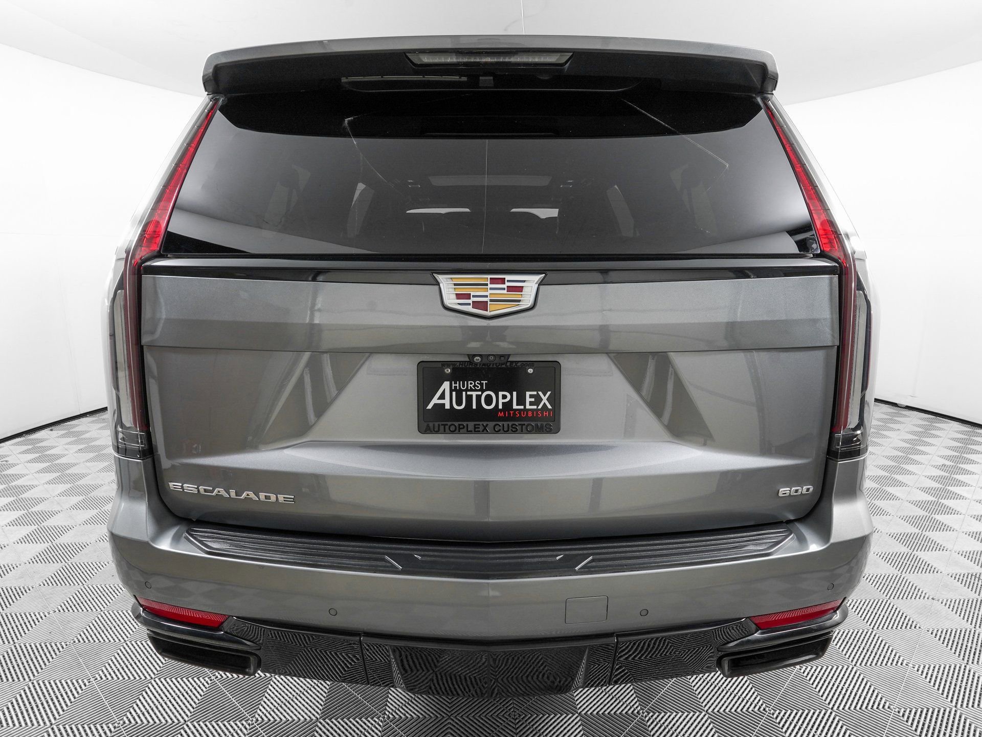 Used 2021 Cadillac Escalade ESV Sport Platinum image 6