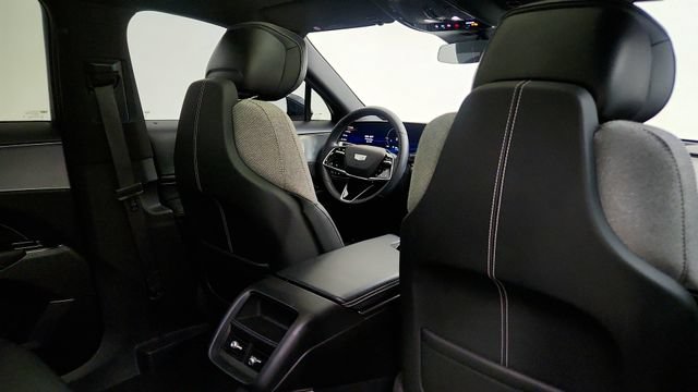 Used 2024 Cadillac Lyriq Tech AWD/4WD image 42