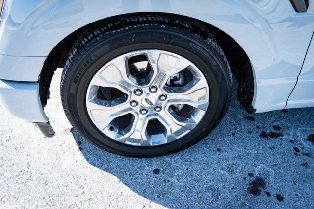 Used 2023 Ford F150 Lariat AWD/4WD image 13