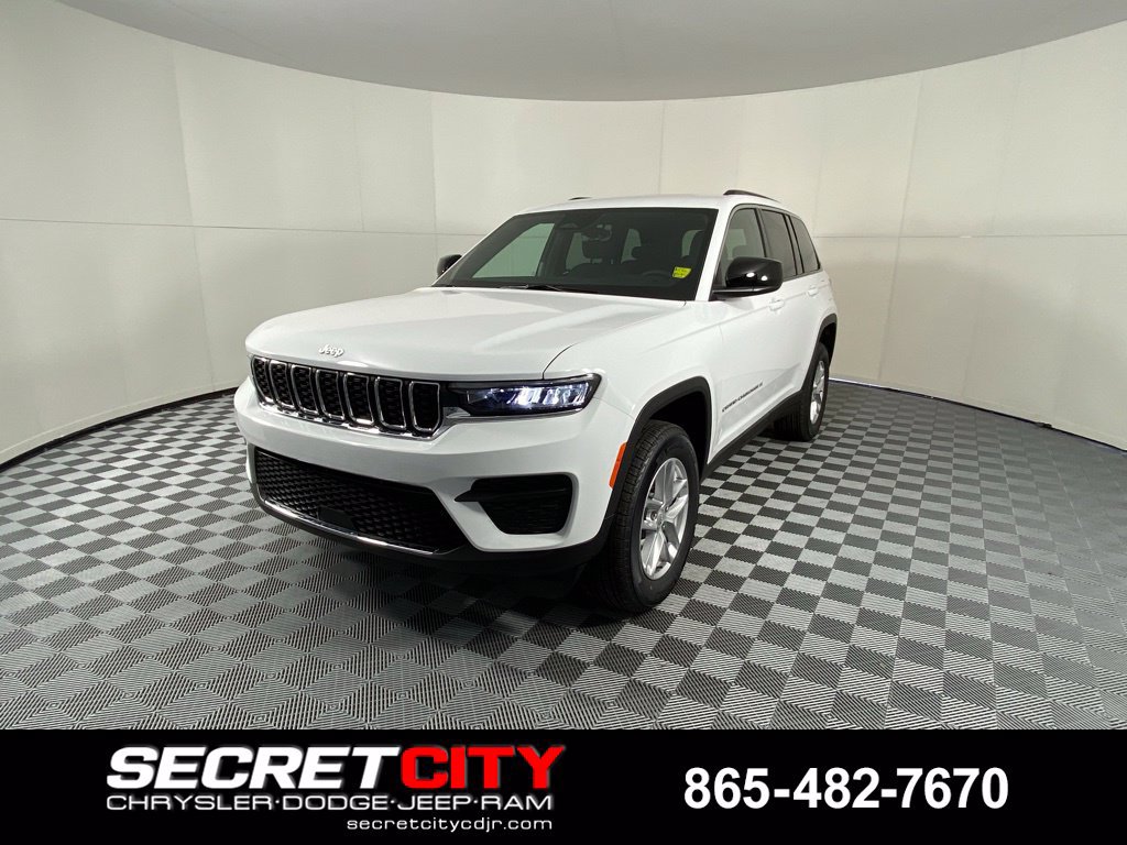 New 2026 Jeep Grand Cherokee Laredo X AWD/4WD image 3