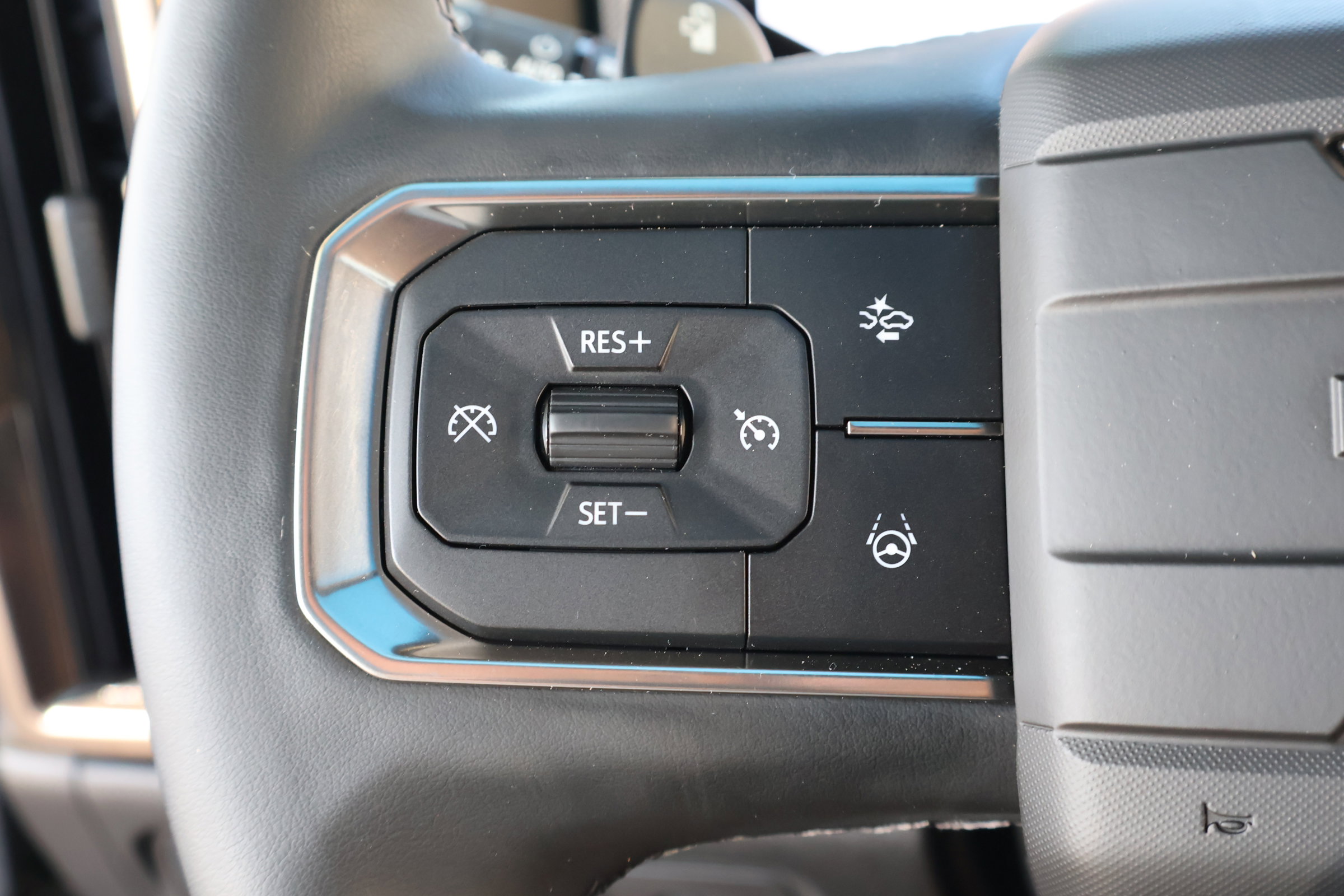 Used 2024 GMC Hummer EV 3X w/ Extreme Off-Road Package AWD/4WD image 27