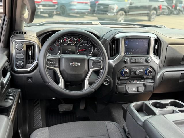 Used 2021 Chevrolet Silverado 1500 RST AWD/4WD image 5