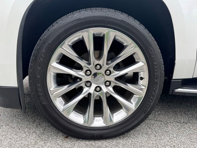 Used 2020 Cadillac Escalade ESV Luxury AWD/4WD image 2