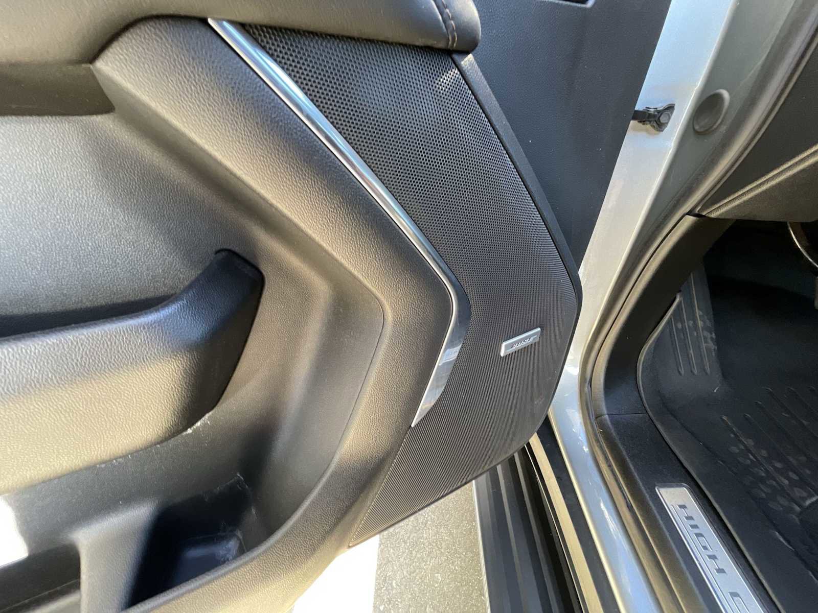 Certified 2023 Chevrolet Tahoe High Country image 24