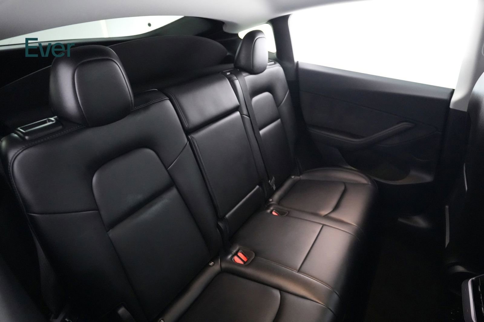 Used 2024 Tesla Model Y Performance AWD/4WD image 5