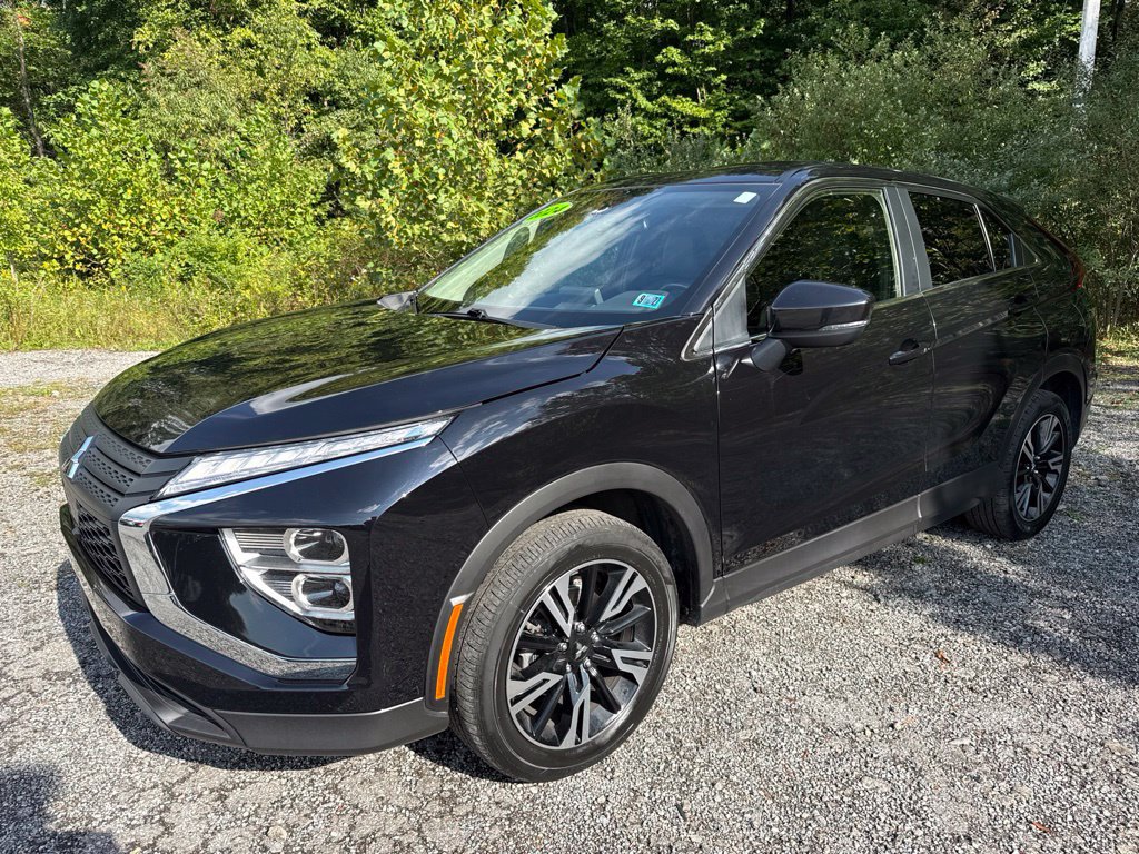Used 2024 Mitsubishi Eclipse Cross SE AWD/4WD image 3