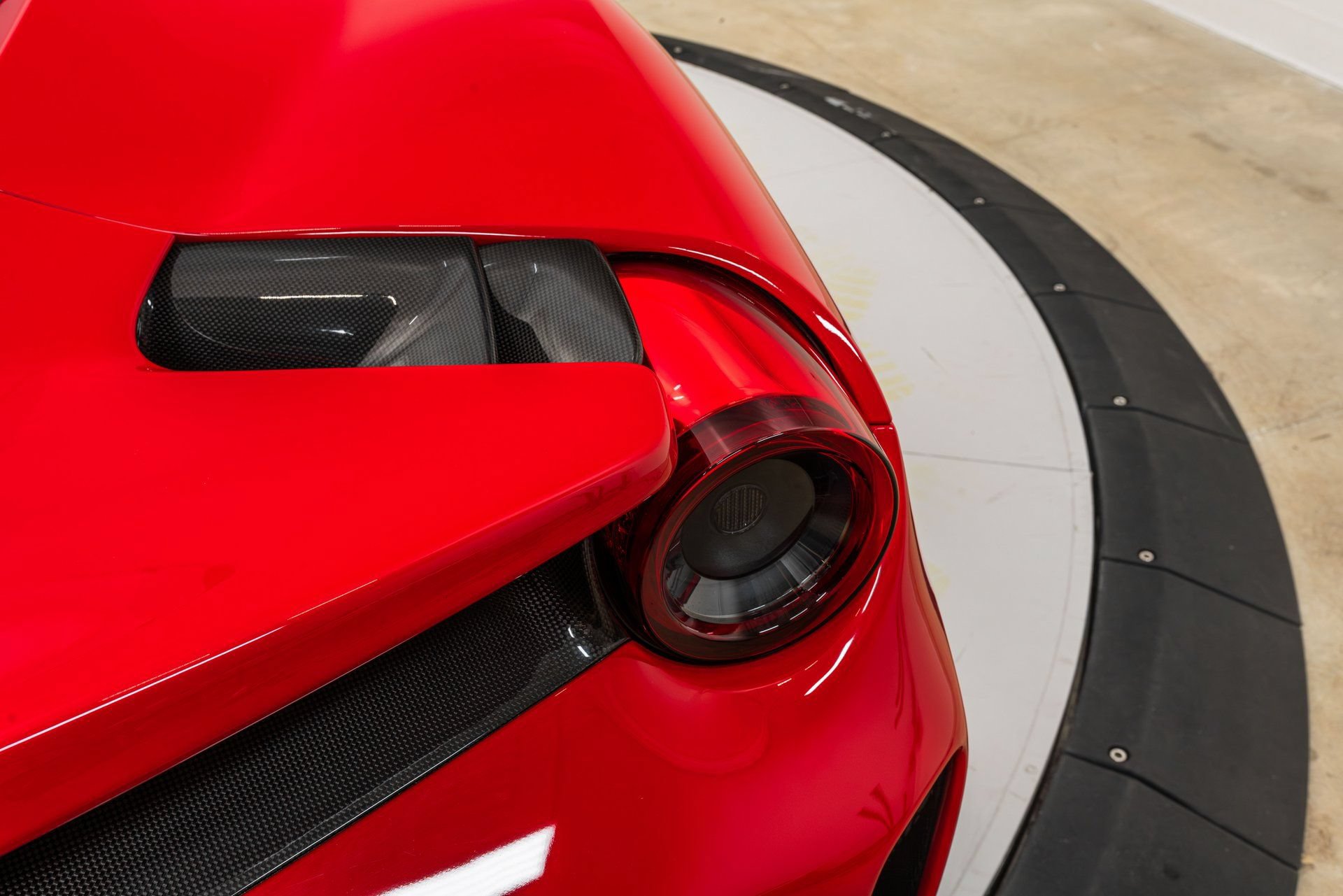 Certified 2020 Ferrari 488 Pista Coupe RWD image 52
