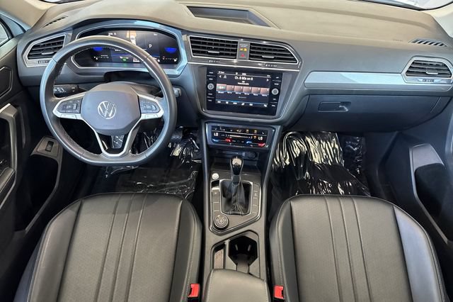 Used 2024 Volkswagen Tiguan SE AWD/4WD image 15