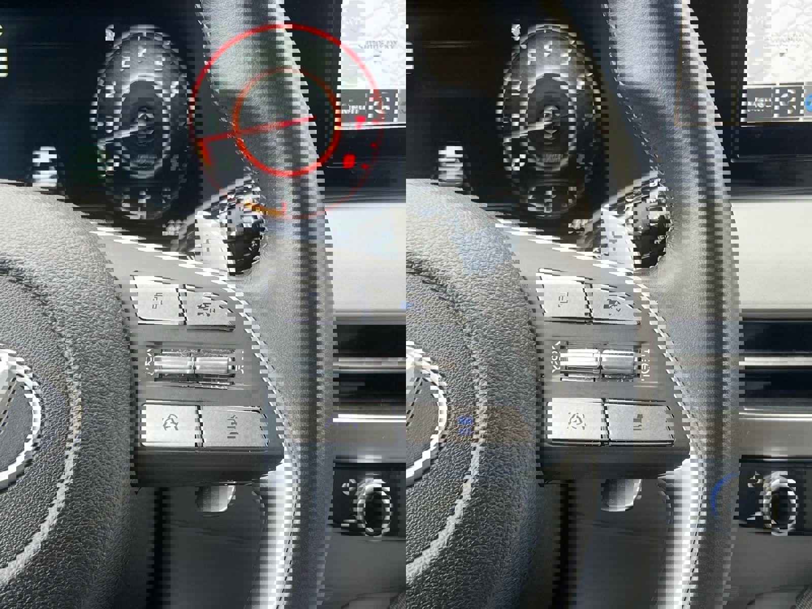 Certified 2024 Hyundai Palisade SEL image 34