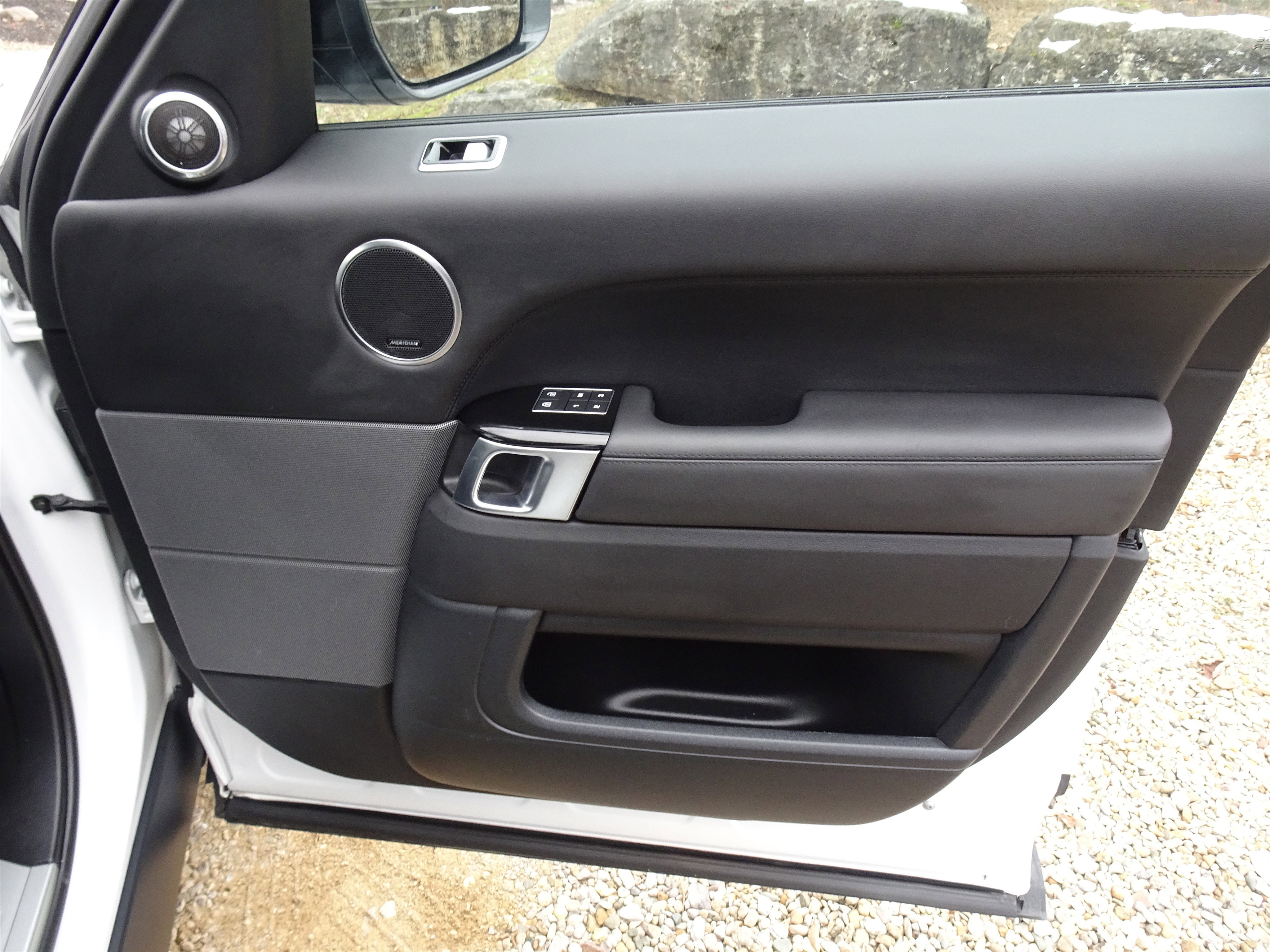 Certified 2022 Land Rover Range Rover Sport HSE Silver Edition image 30