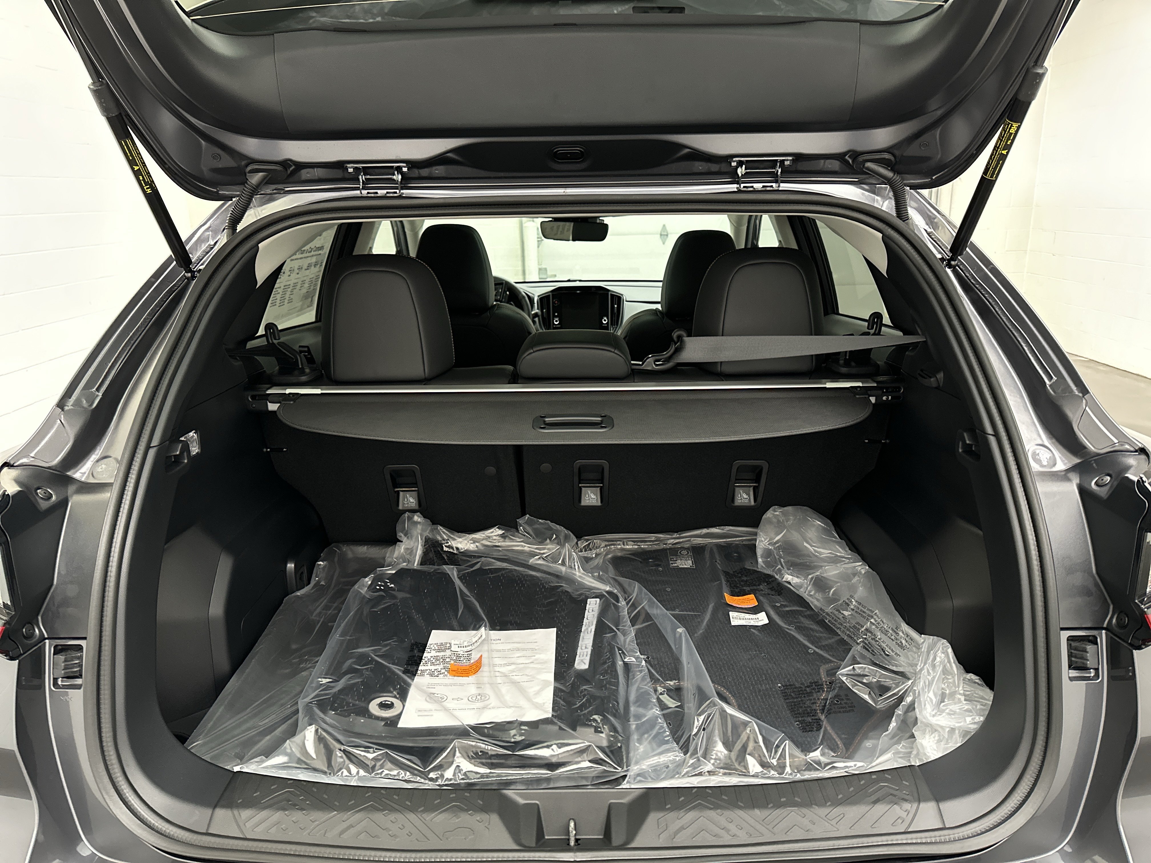 New 2026 Subaru Crosstrek 2.5i Limited w/ Crosstrek Mirror Package AWD/4WD image 14