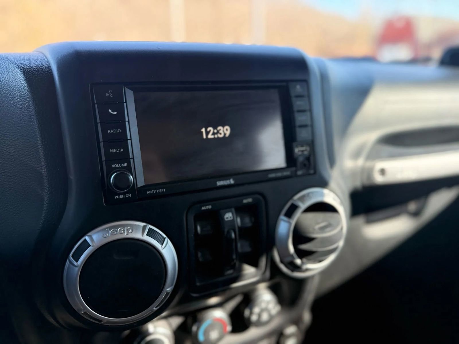 Used 2013 Jeep Wrangler Unlimited Sahara w/ Dual Top Group image 15