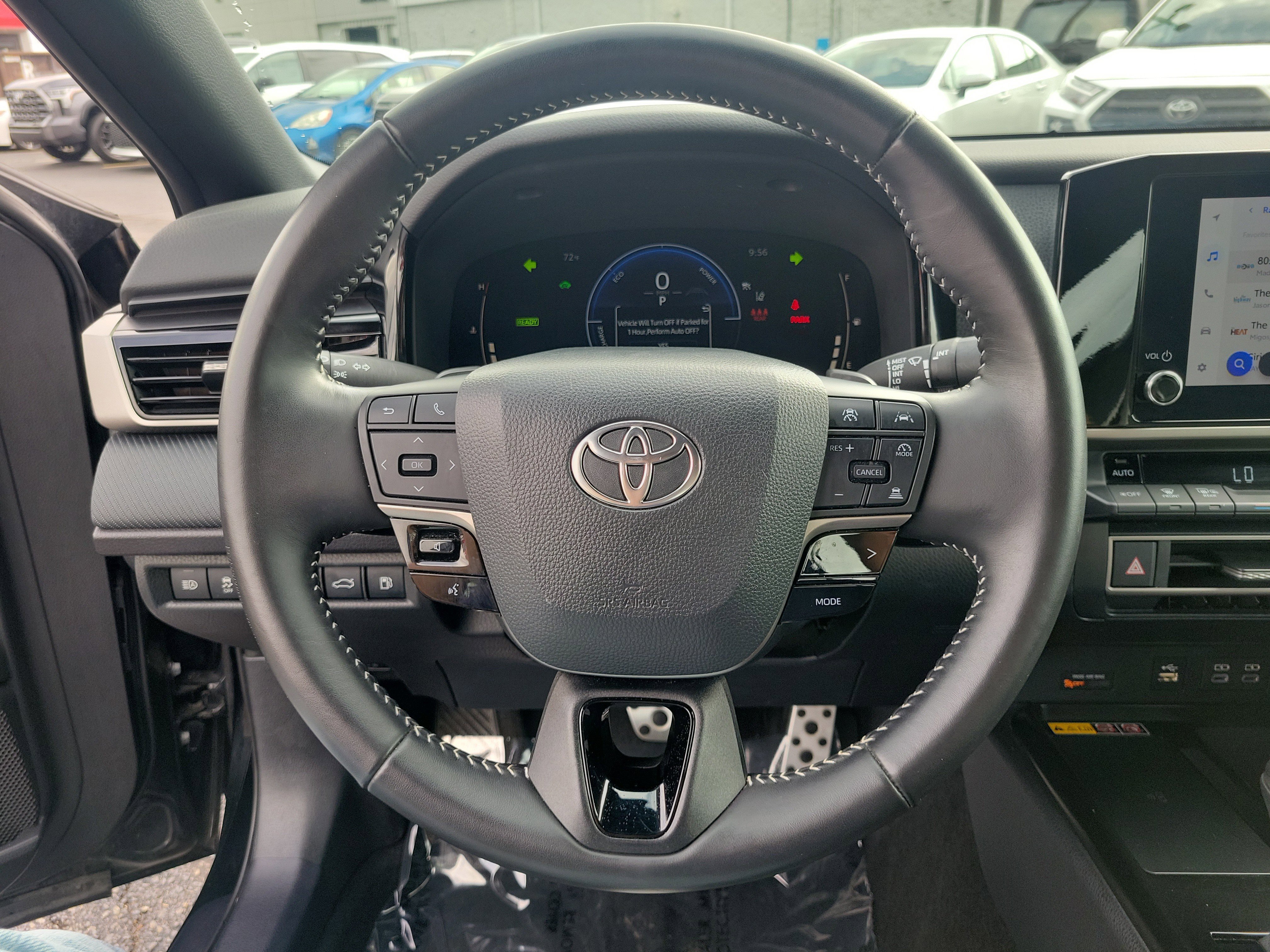Used 2025 Toyota Camry SE FWD image 21