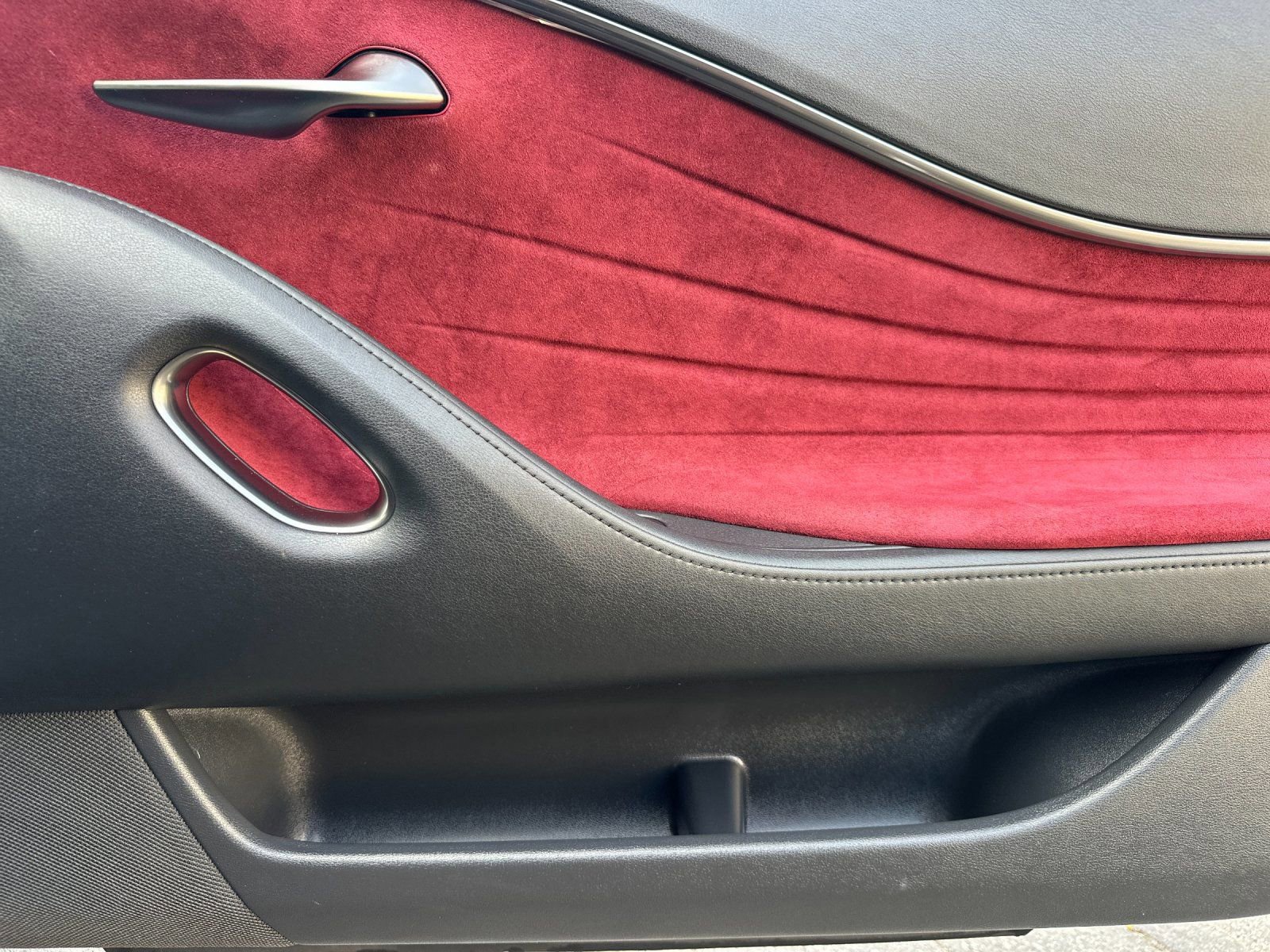 Used 2018 Lexus LC 500 Coupe w/ Sport Package image 18