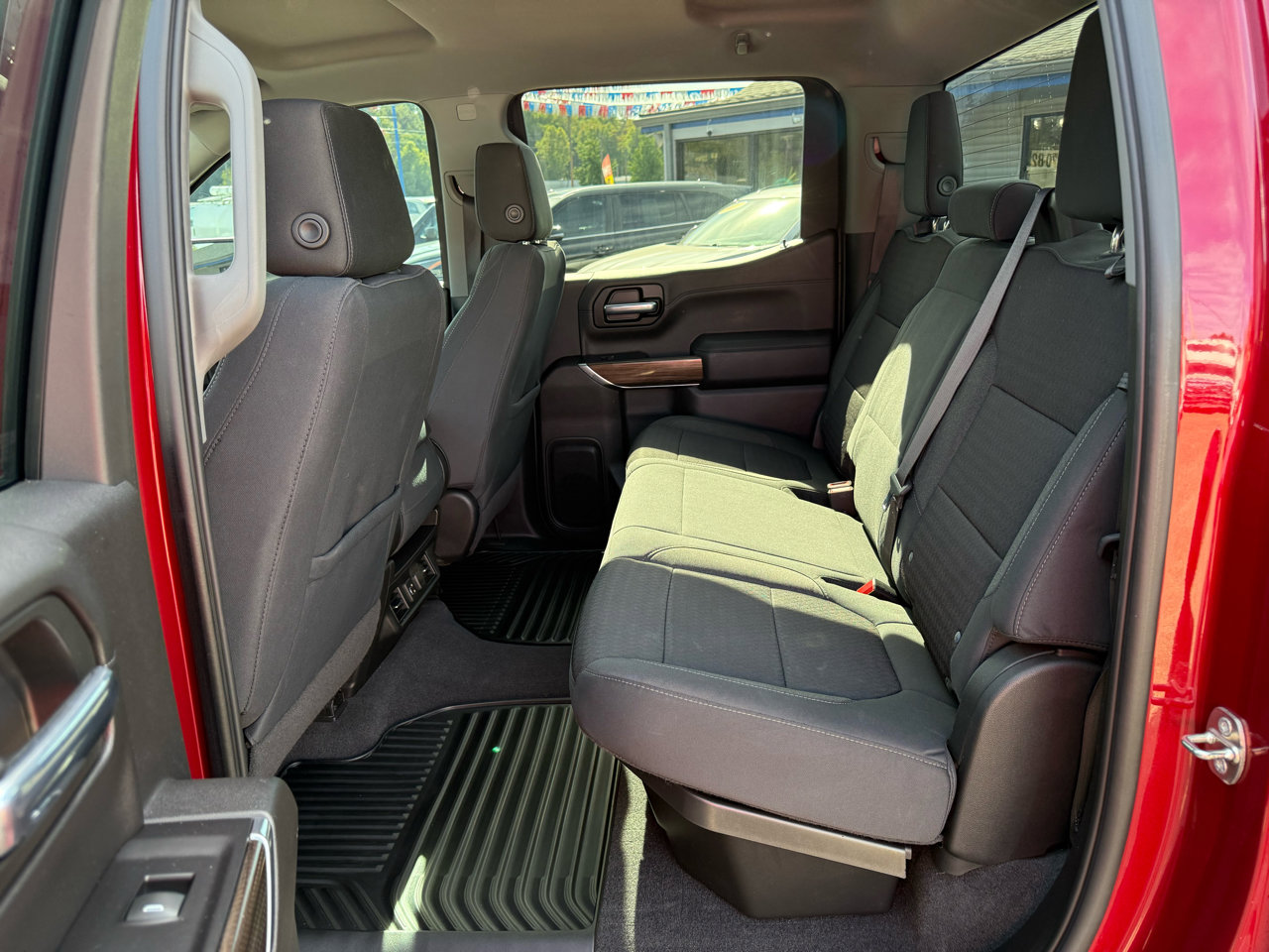 Used 2020 Chevrolet Silverado 1500 RST w/ RST Value Package image 16