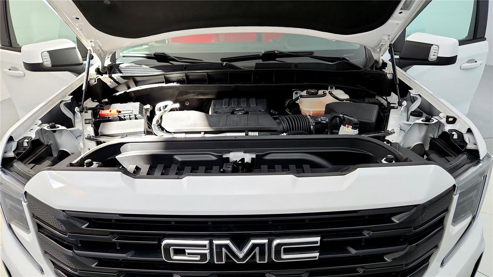 Used 2023 GMC Sierra 1500 Elevation AWD/4WD image 34