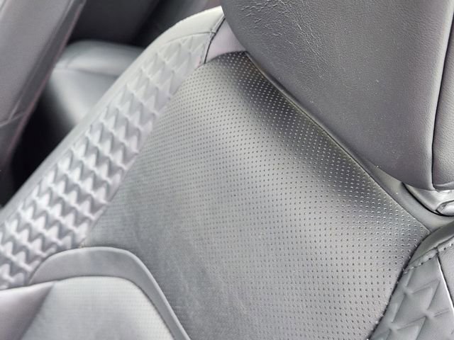 Certified 2021 Lexus UX 200 w/ Premium Package image 8