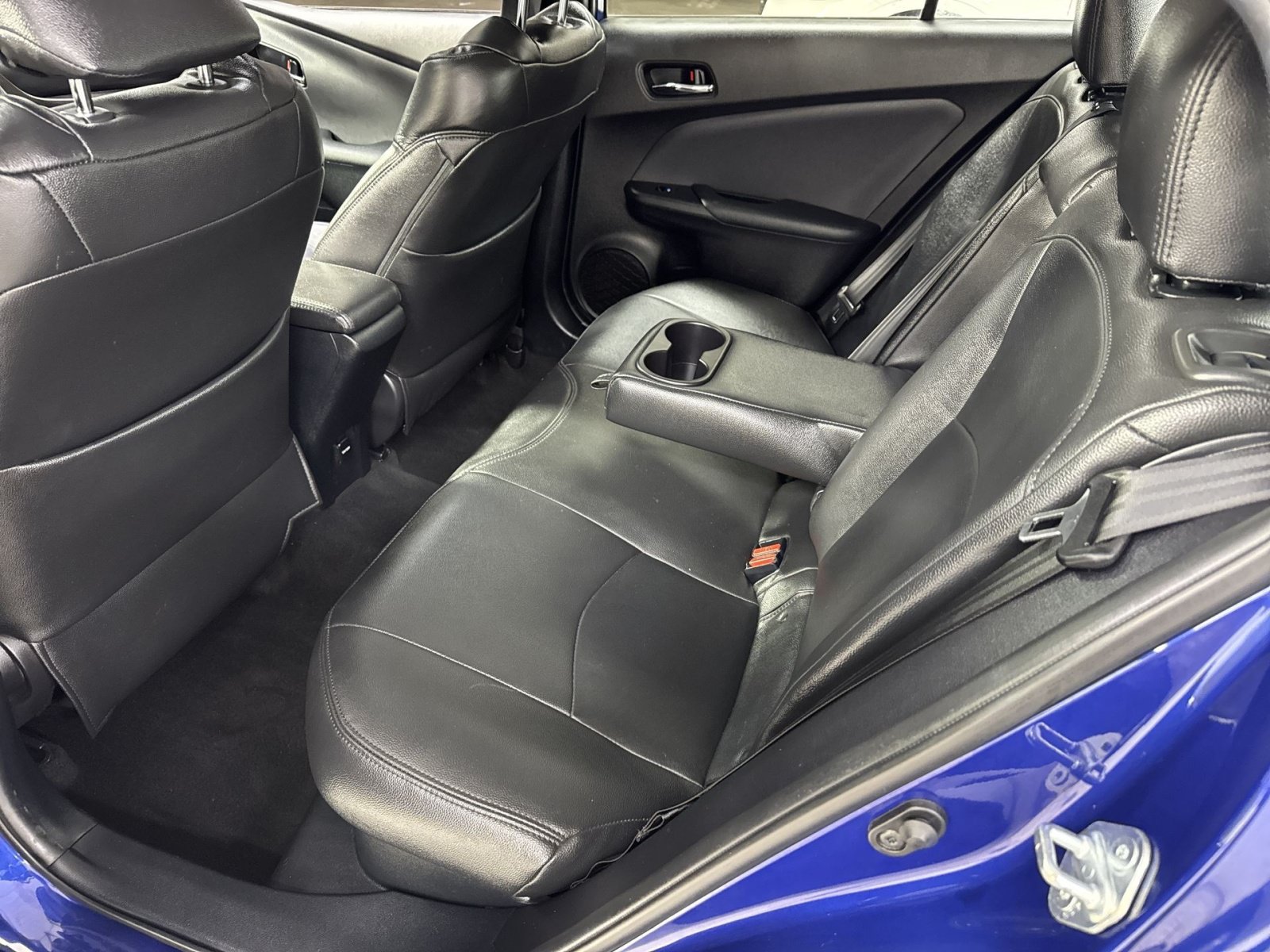 Used 2017 Toyota Prius Three w/ Advanced Technology Package FWD image 26
