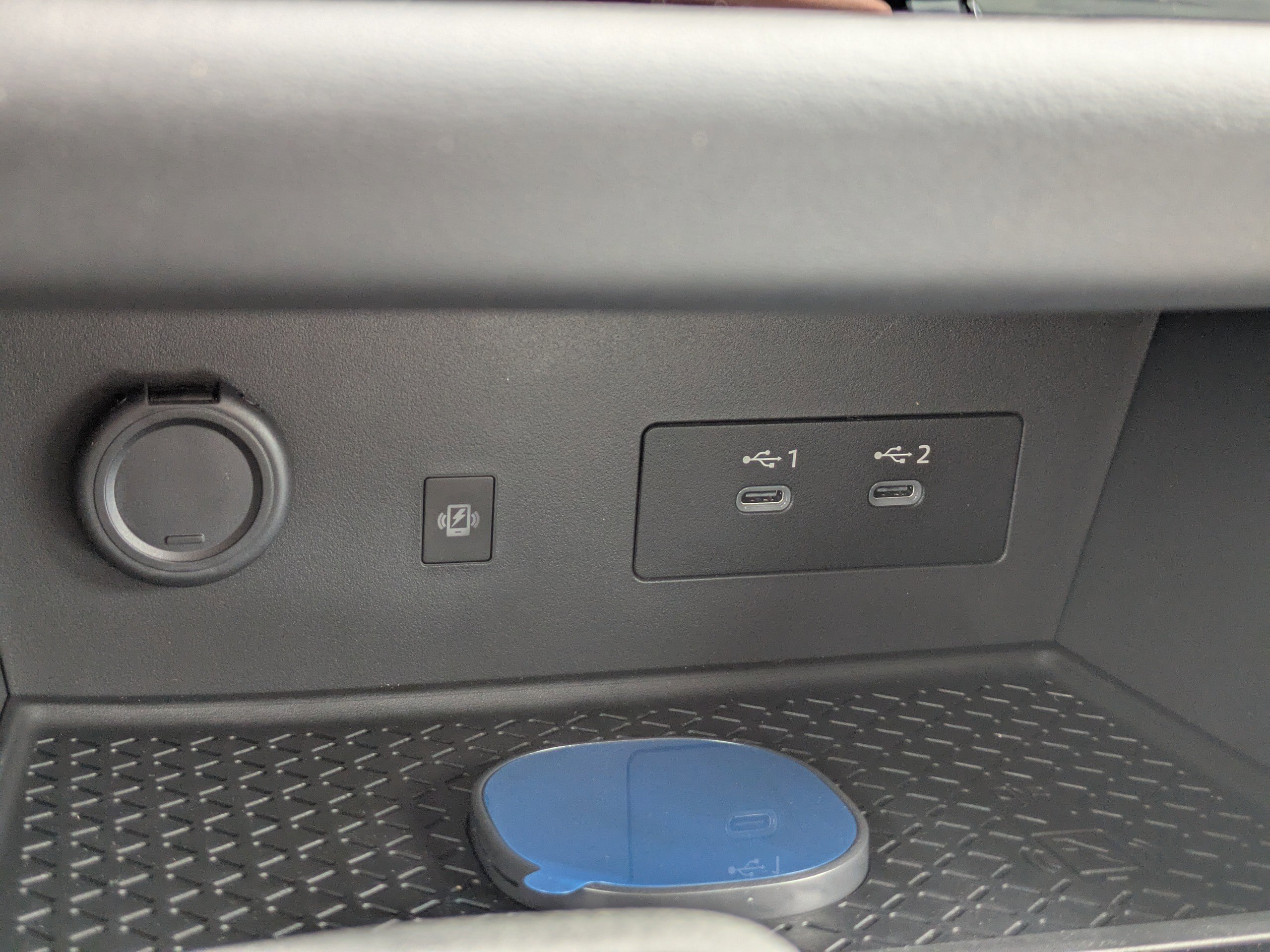 New 2026 Nissan Pathfinder Platinum w/ Cargo Package FWD image 27