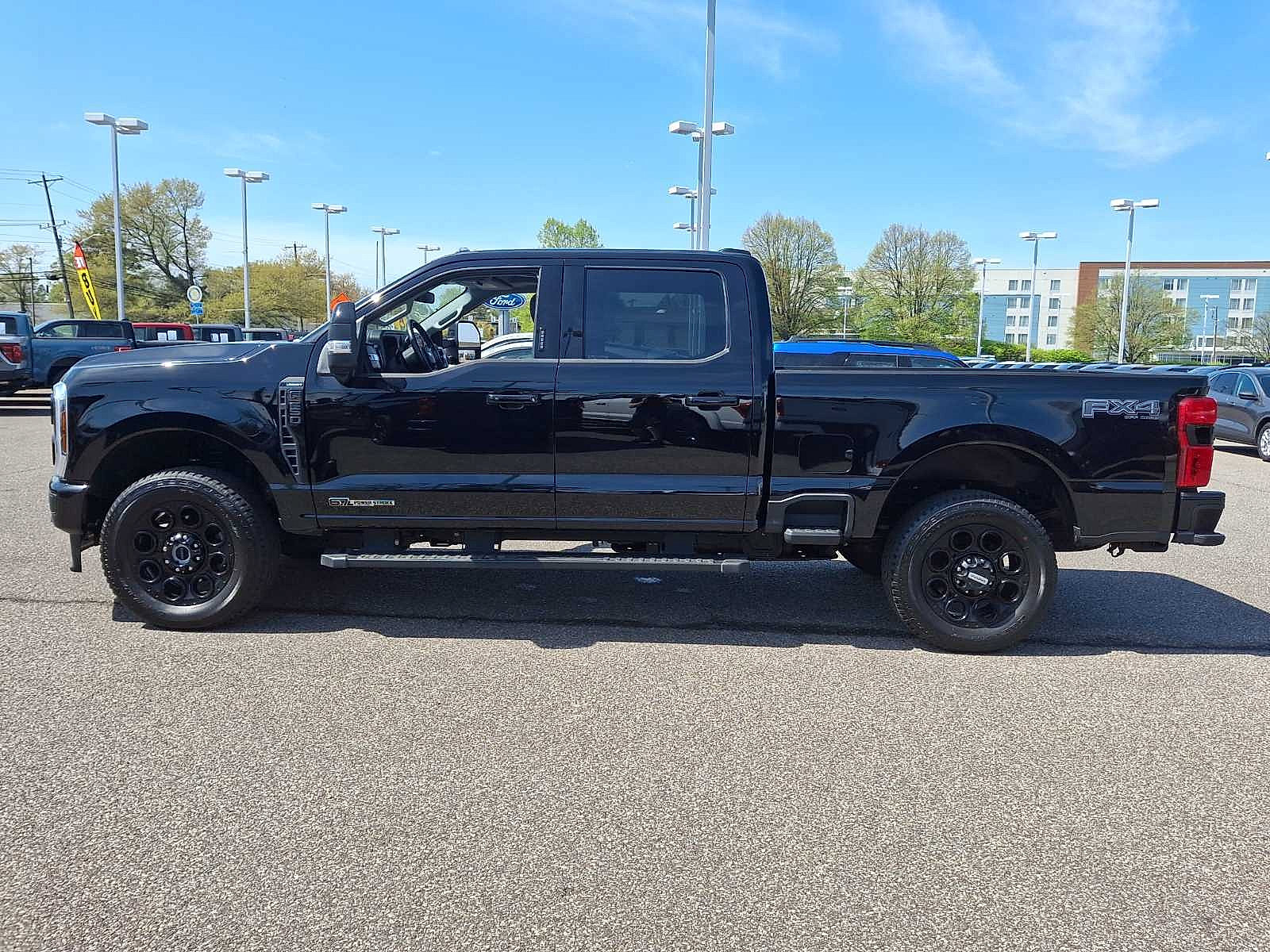 Certified 2024 Ford F250 Lariat w/ Lariat Ultimate Package image 4