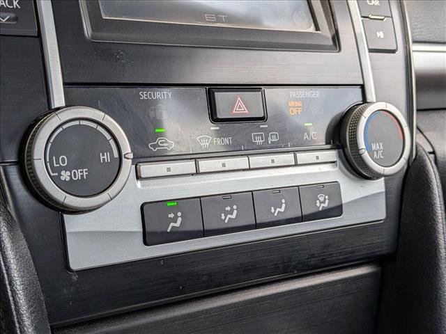 Used 2014 Toyota Camry SE FWD image 7