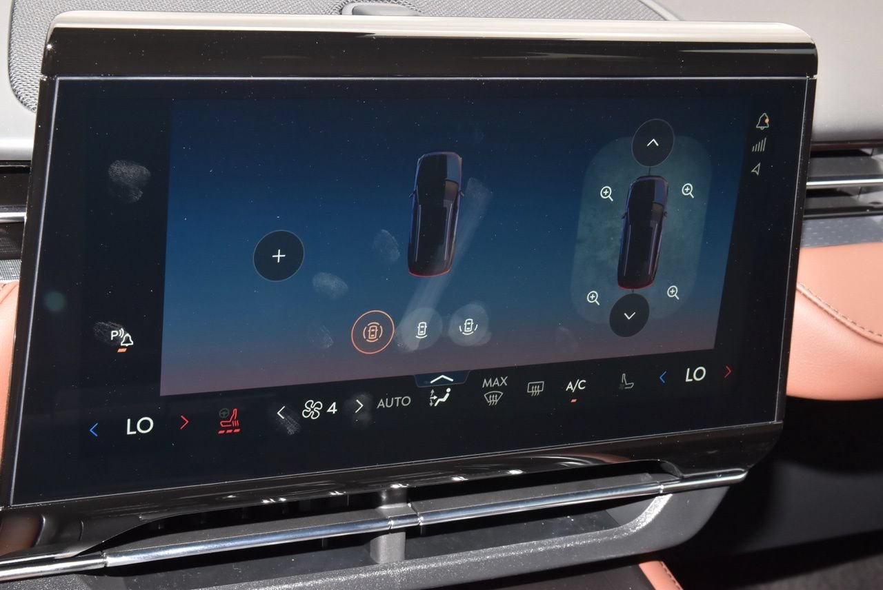 New 2026 Lincoln Nautilus Reserve w/ Jet Appearance Package AWD/4WD image 57