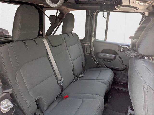 Used 2022 Jeep Wrangler Unlimited Sport image 19