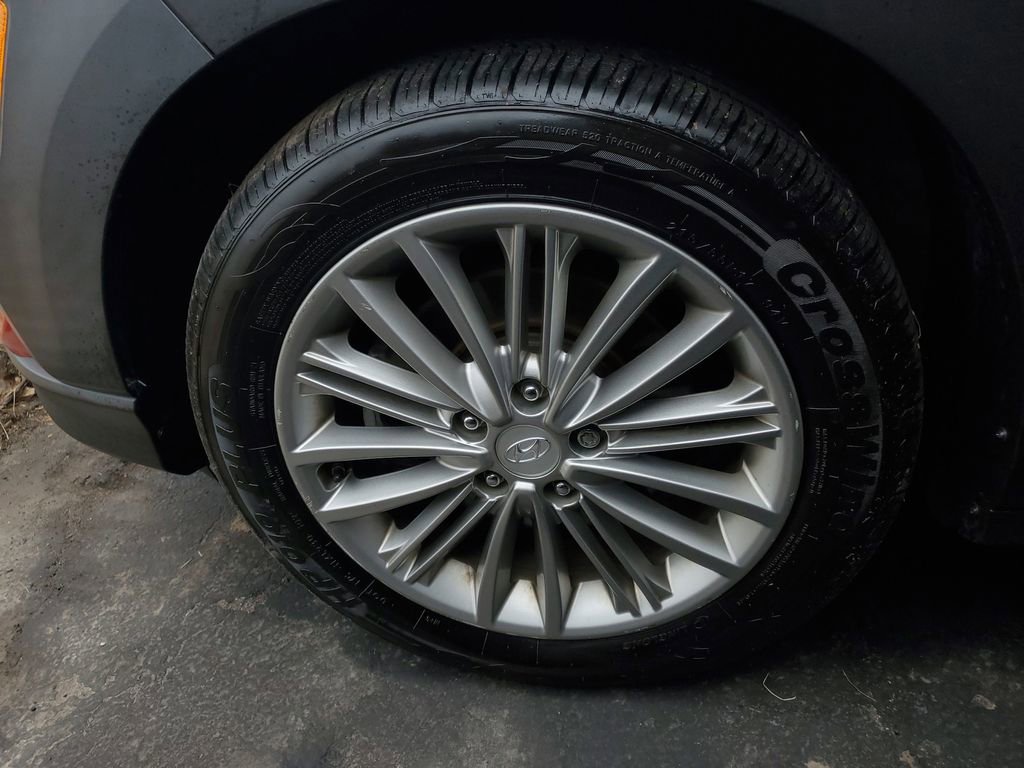 Used 2020 Hyundai Kona SEL image 8