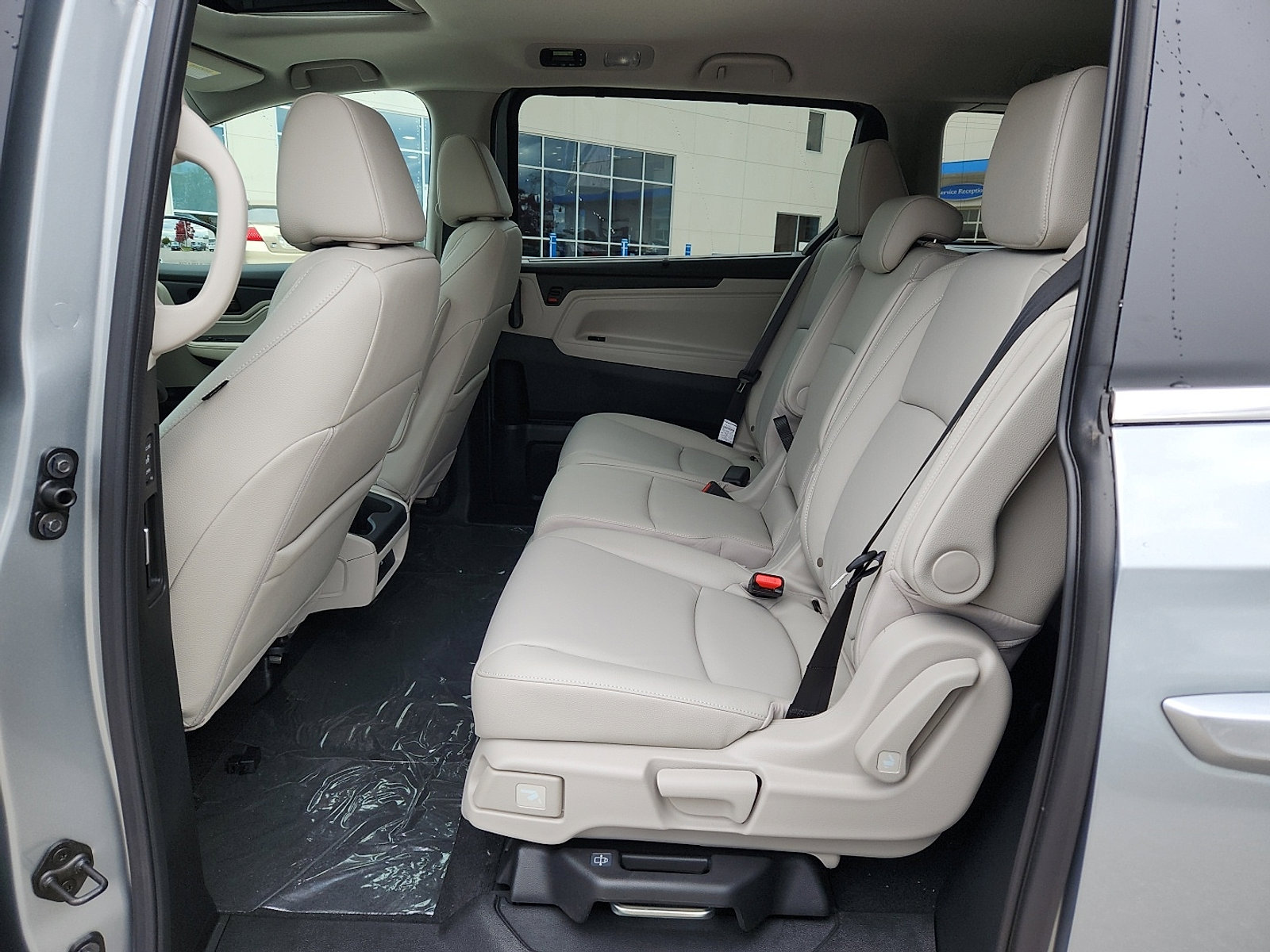 New 2026 Honda Odyssey EX-L image 6