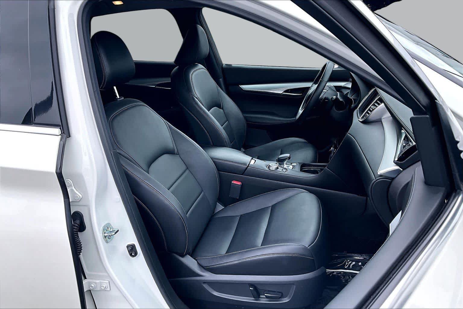 Used 2021 INFINITI QX50 Luxe w/ Cargo Package FWD image 8