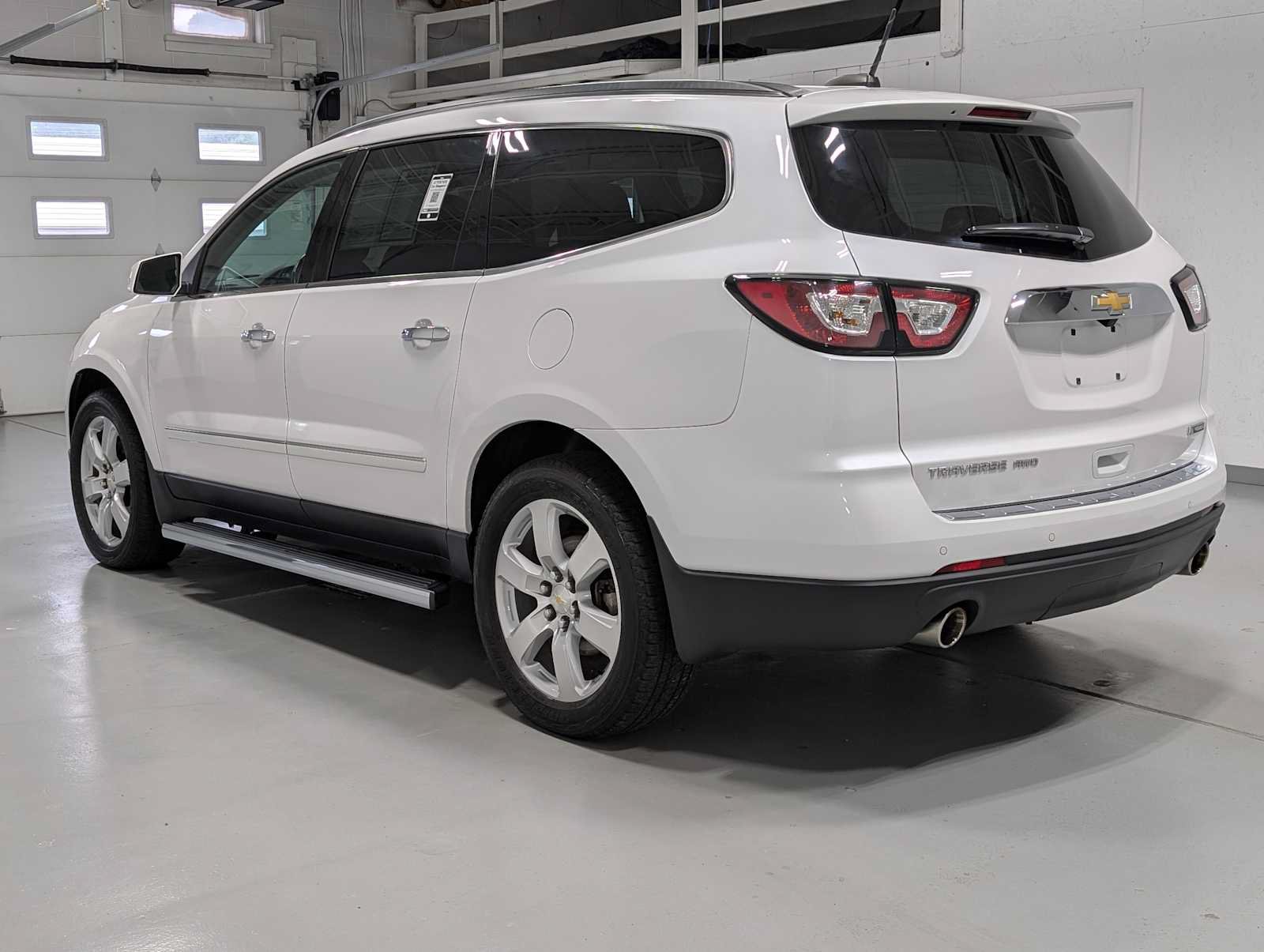 Used 2017 Chevrolet Traverse Premier AWD/4WD image 10
