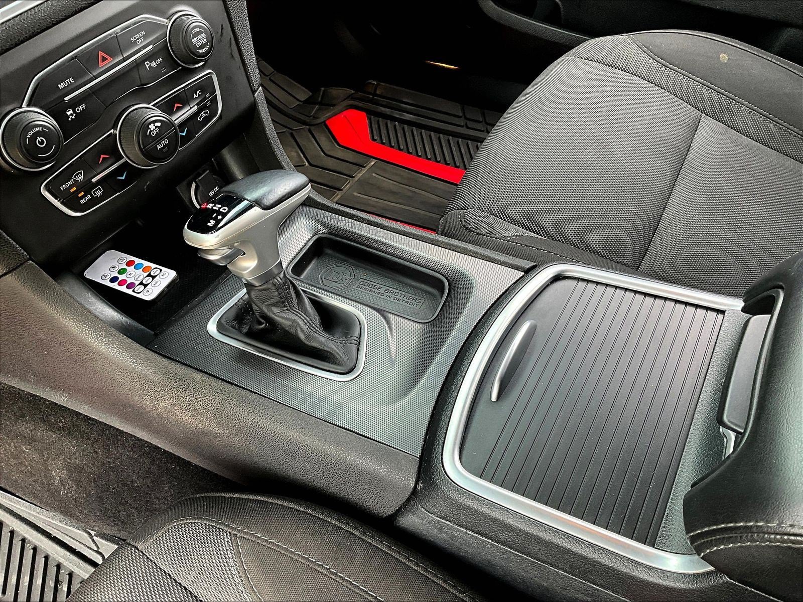 Used 2018 Dodge Charger SXT Plus RWD image 19